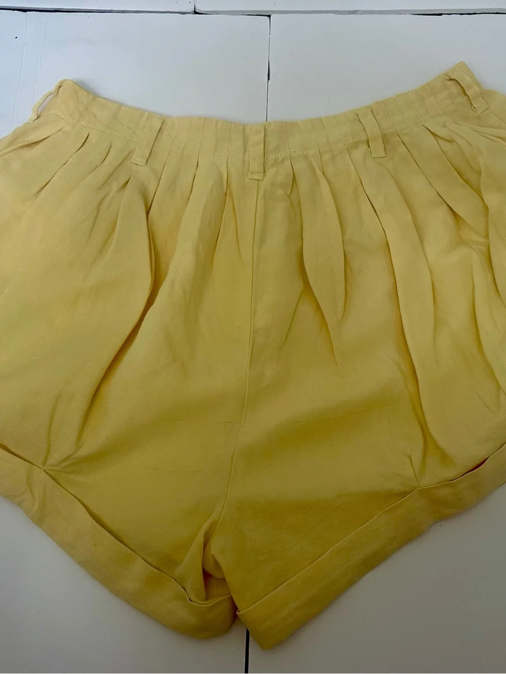 Anthropologie lightweight pleated